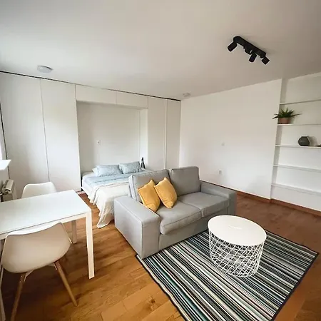 Sunny Valley Vracar Apartment